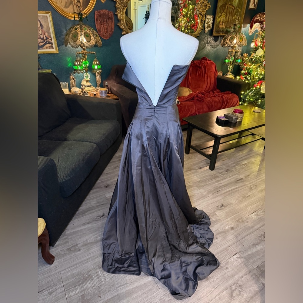 Richard Tyler Strapless Black Couture Gown - Picture 17 of 17